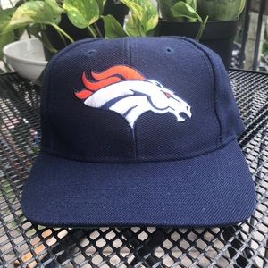 Denver Broncos snapback cap